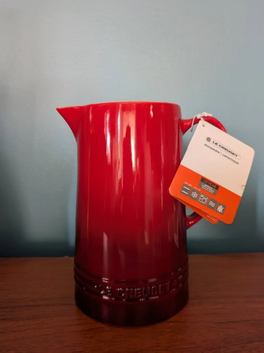 Le Creuset Signature Pitcher - Color Cerise